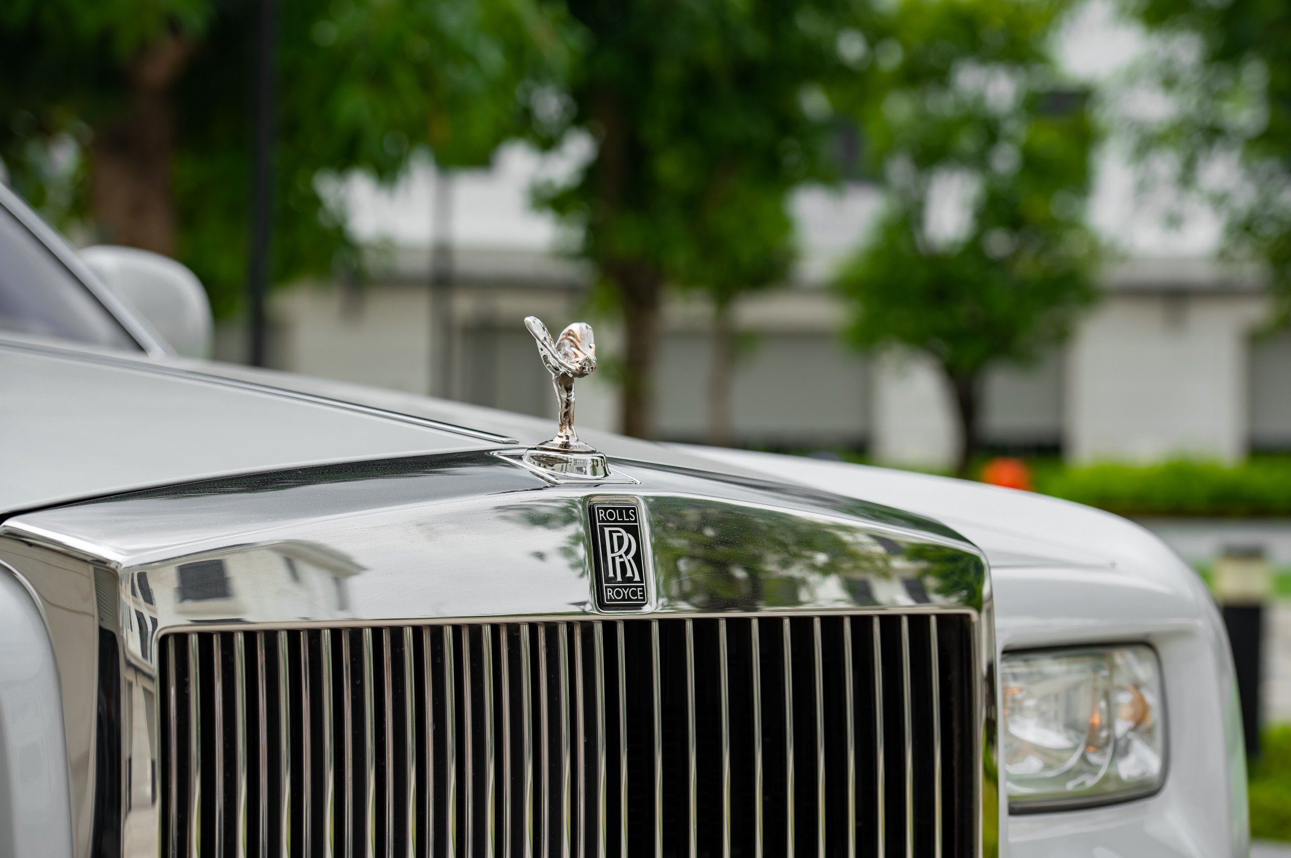 Rolls-Royce Phantom: A century-long journey of a luxury icon