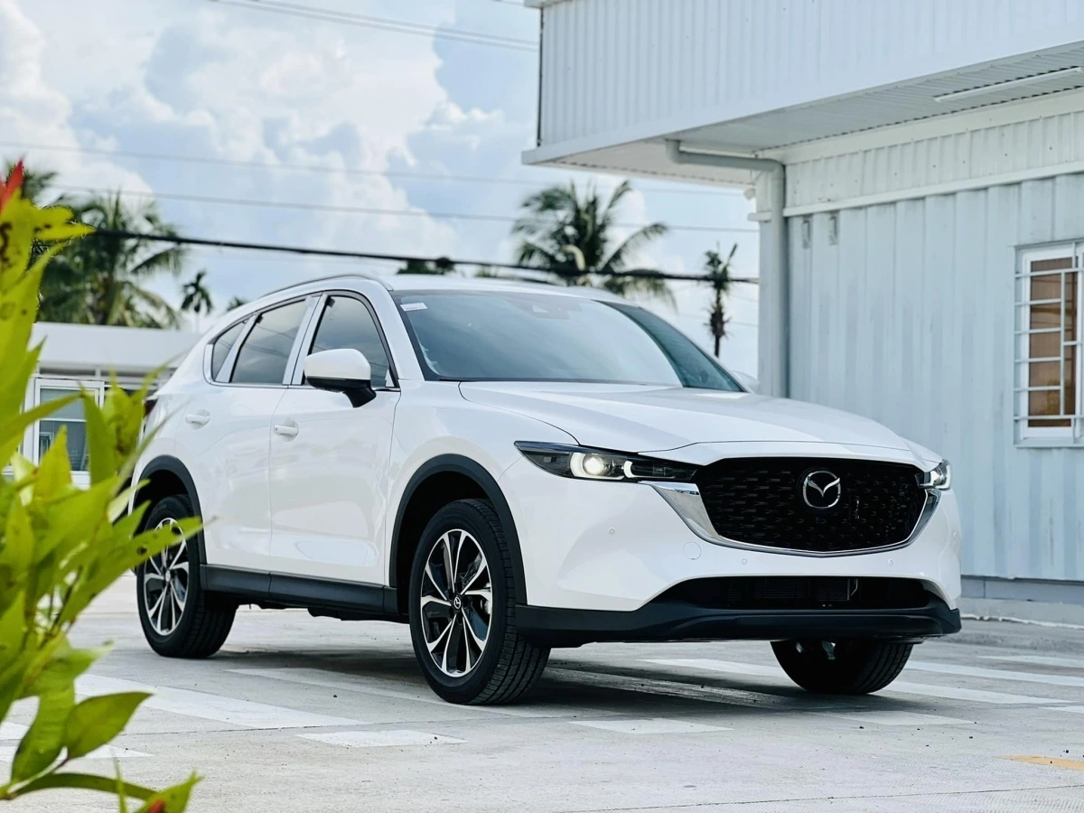 Mazda CX-5 Slashes Prices, Overshadows B-Segment SUV Rivals
